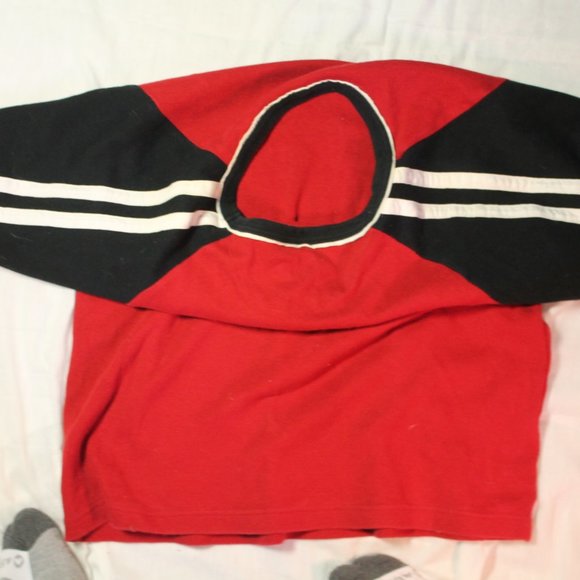 R2 industrial gear shirt red and black with white stripes on shoulder - Picture 3 of 3